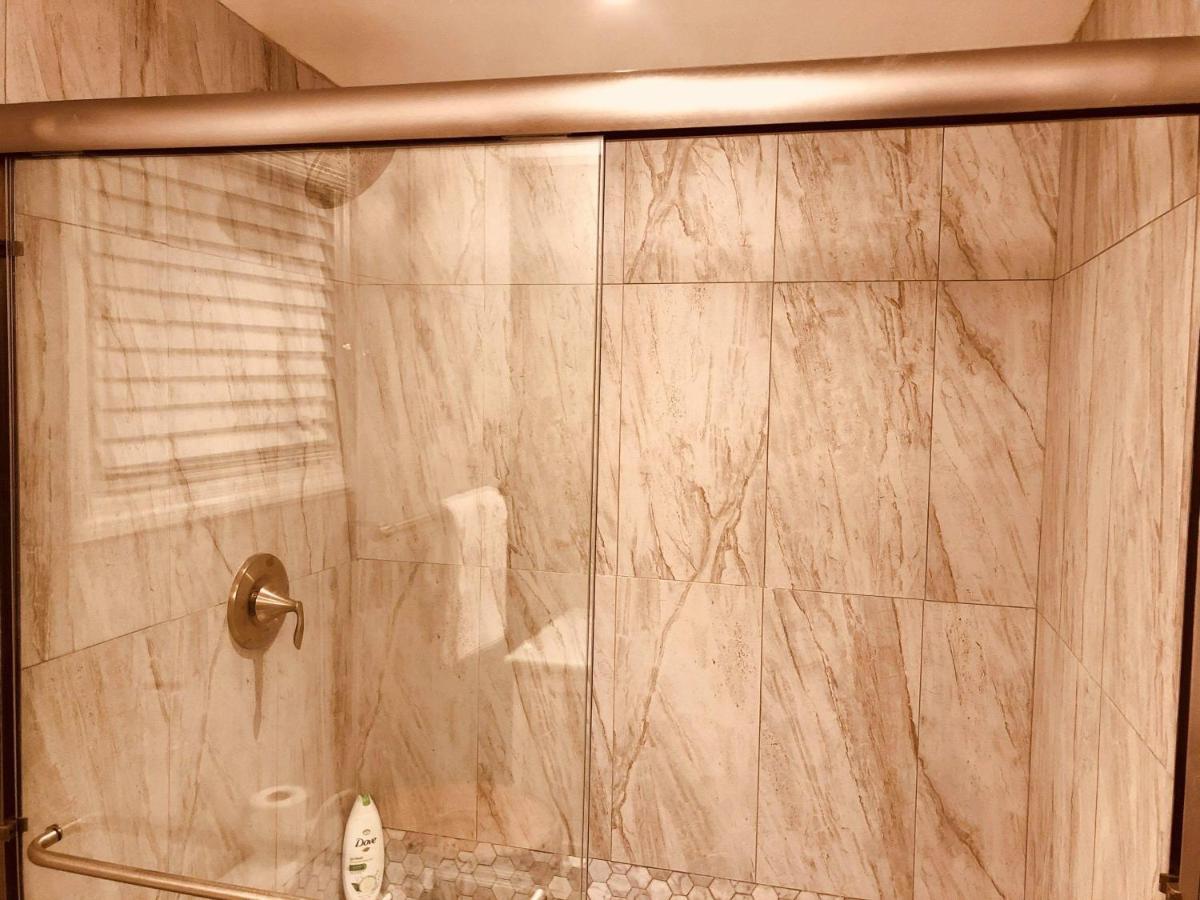 Elegant Marble Suite #6 Nassau Exterior photo
